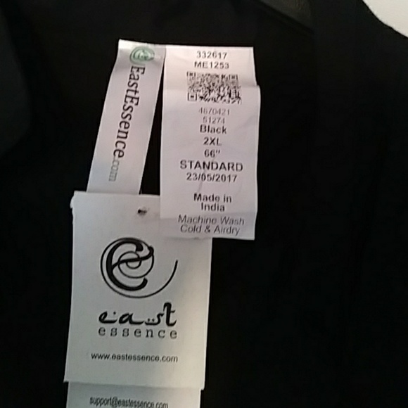 Cloths((&.8 - Picture 8 of 8